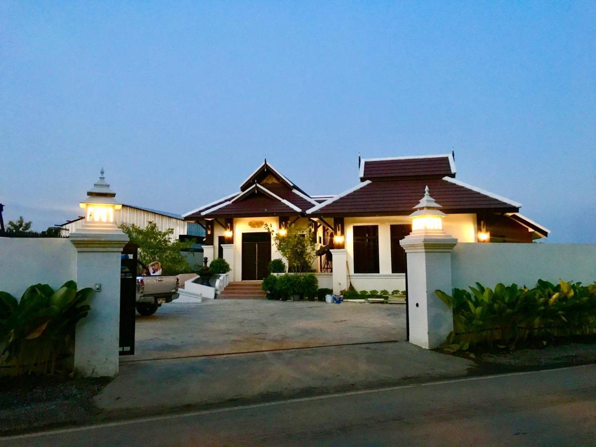 Lanna Kamin Pool Villa Airport Chiang Mai Exterior photo